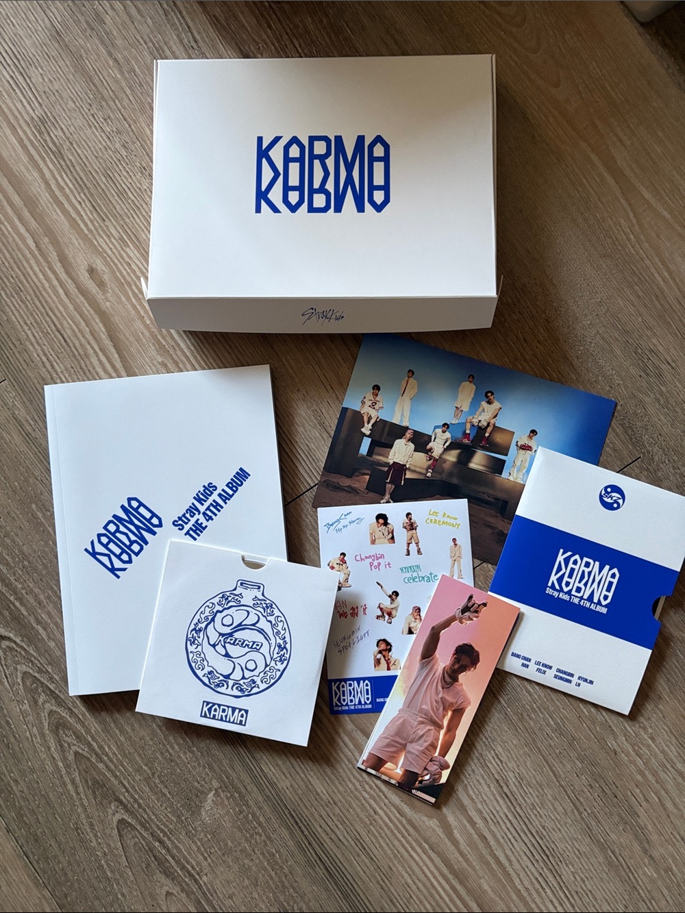 Stray Kids Karma Album NO Photocards